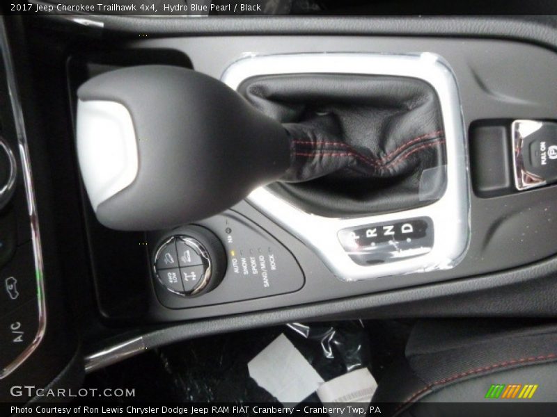 Hydro Blue Pearl / Black 2017 Jeep Cherokee Trailhawk 4x4