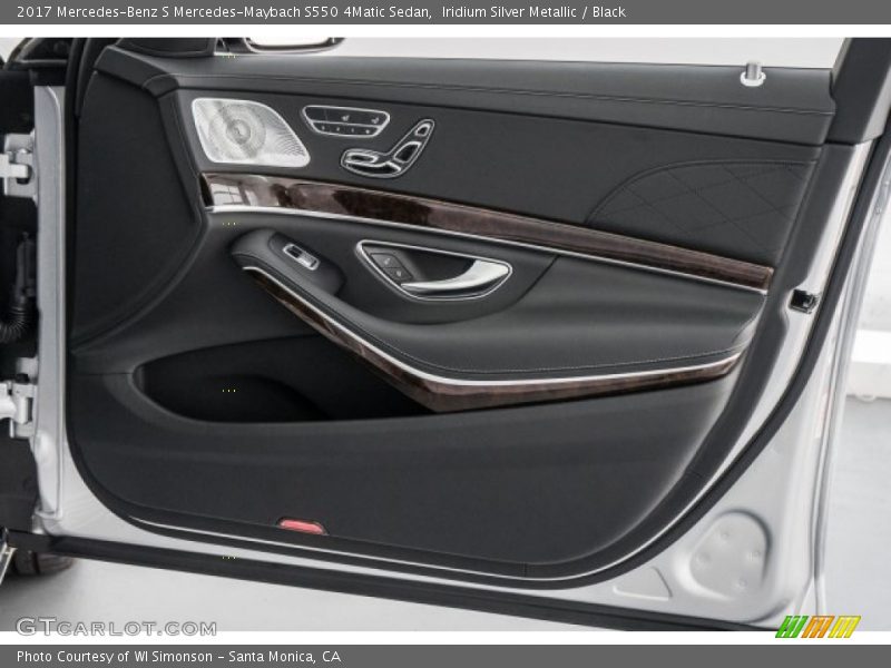 Door Panel of 2017 S Mercedes-Maybach S550 4Matic Sedan
