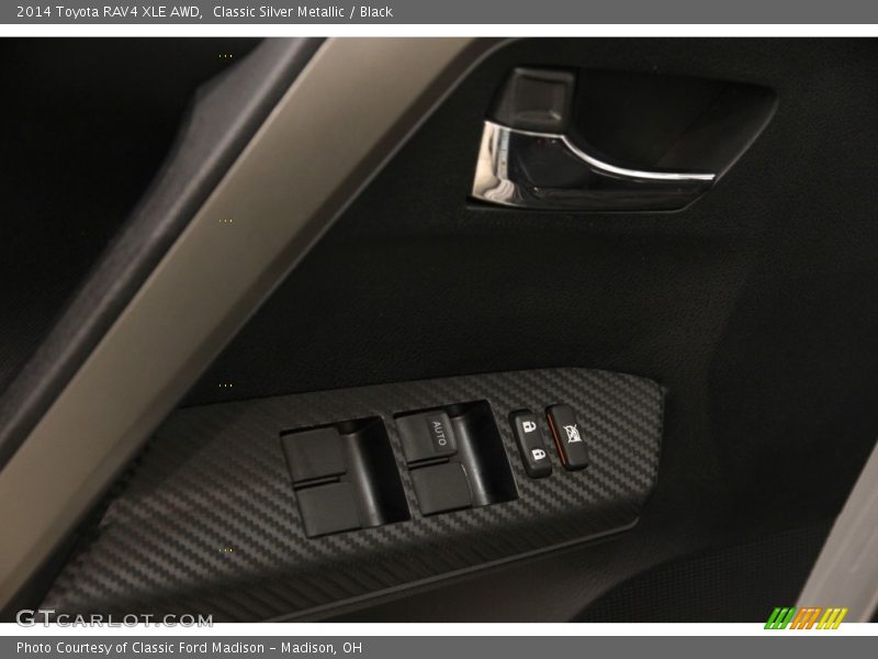 Classic Silver Metallic / Black 2014 Toyota RAV4 XLE AWD