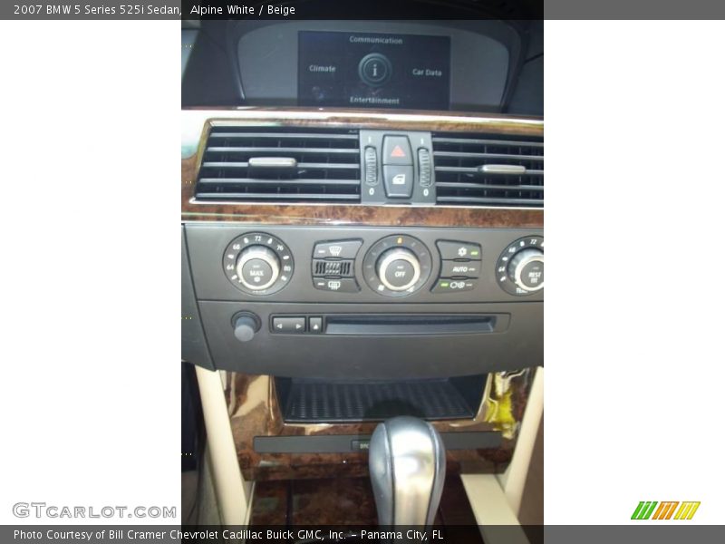 Alpine White / Beige 2007 BMW 5 Series 525i Sedan