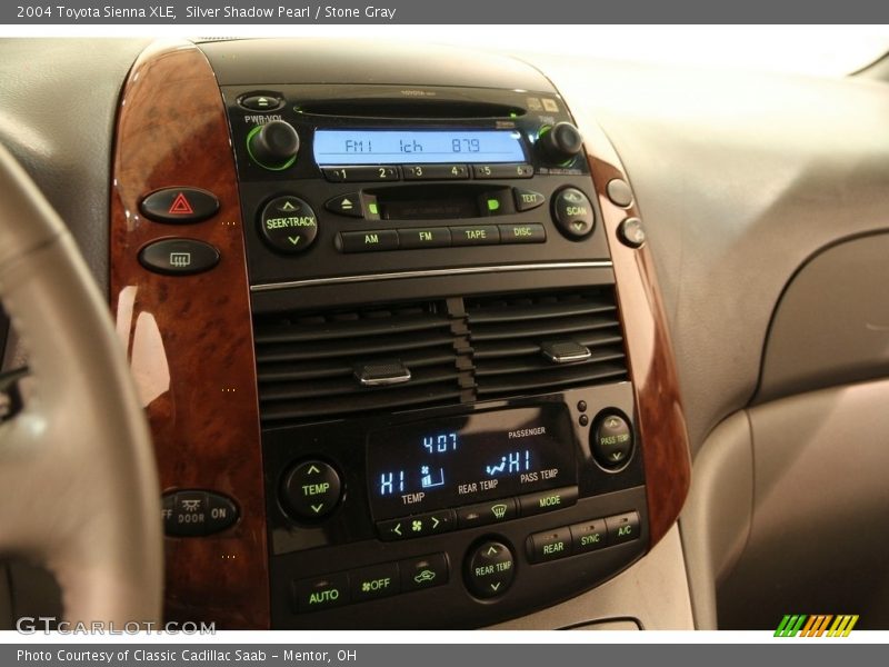 Silver Shadow Pearl / Stone Gray 2004 Toyota Sienna XLE