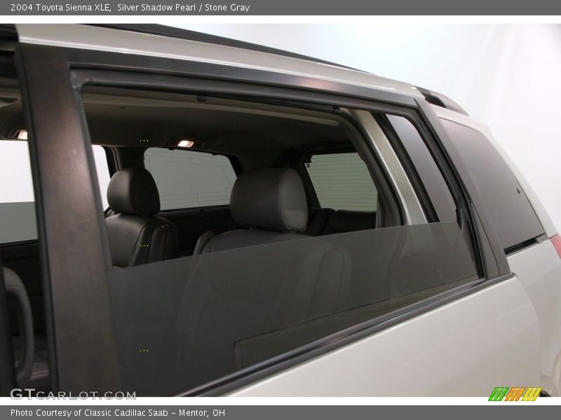 Silver Shadow Pearl / Stone Gray 2004 Toyota Sienna XLE