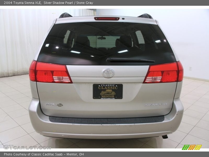 Silver Shadow Pearl / Stone Gray 2004 Toyota Sienna XLE
