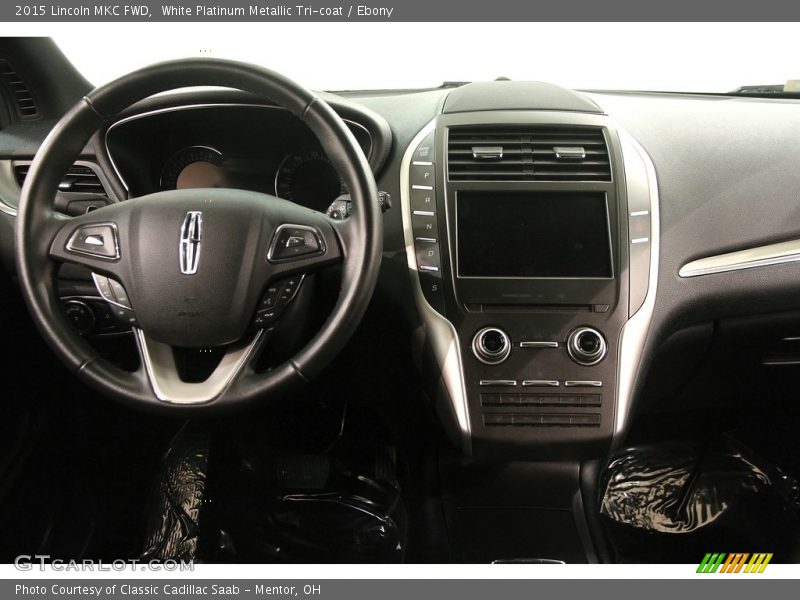 White Platinum Metallic Tri-coat / Ebony 2015 Lincoln MKC FWD