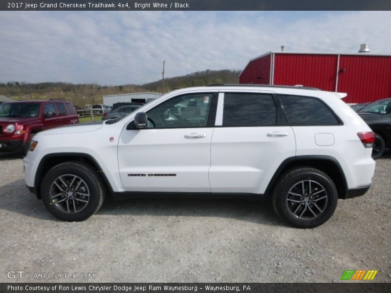 Bright White / Black 2017 Jeep Grand Cherokee Trailhawk 4x4