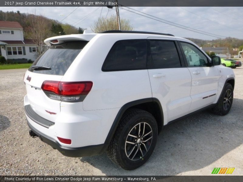 Bright White / Black 2017 Jeep Grand Cherokee Trailhawk 4x4