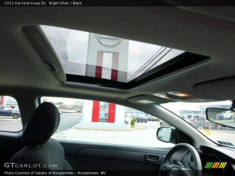 Bright Silver / Black 2011 Kia Forte Koup EX