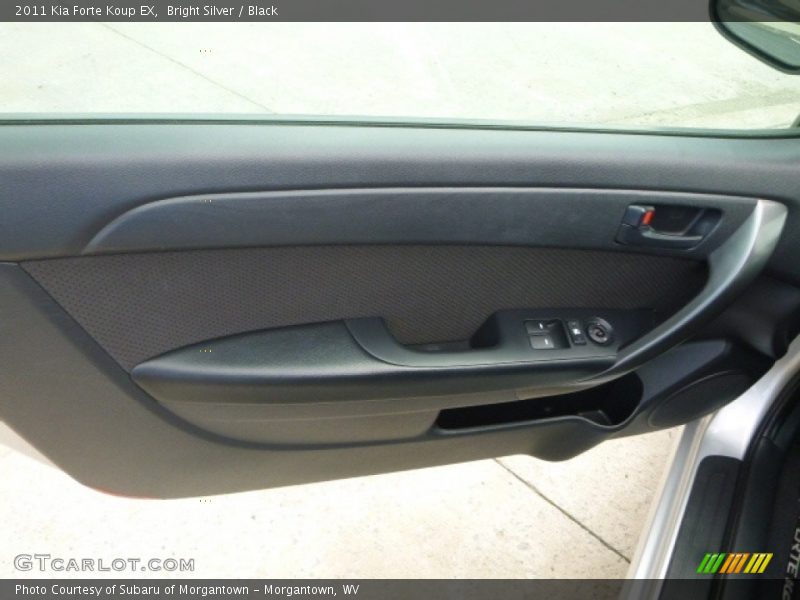 Bright Silver / Black 2011 Kia Forte Koup EX