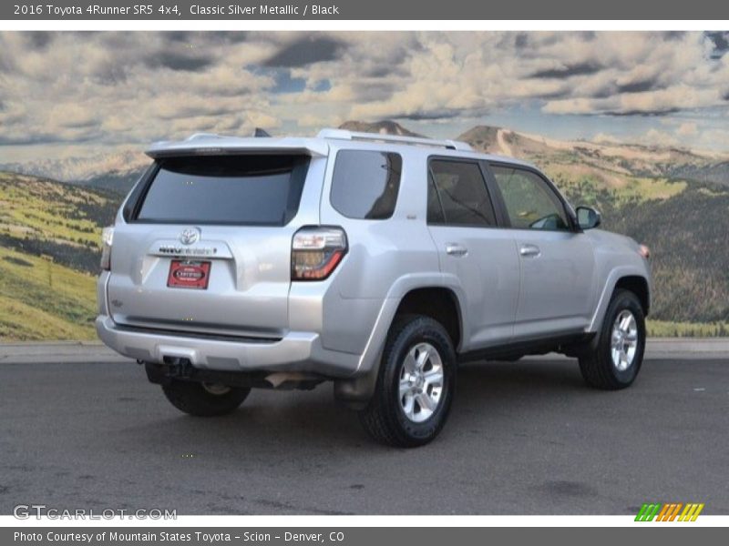 Classic Silver Metallic / Black 2016 Toyota 4Runner SR5 4x4