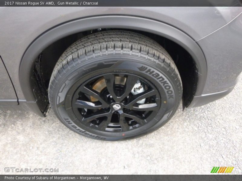 Gun Metallic / Charcoal 2017 Nissan Rogue SV AWD