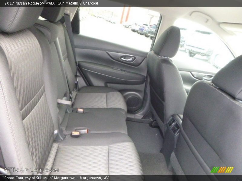 Gun Metallic / Charcoal 2017 Nissan Rogue SV AWD