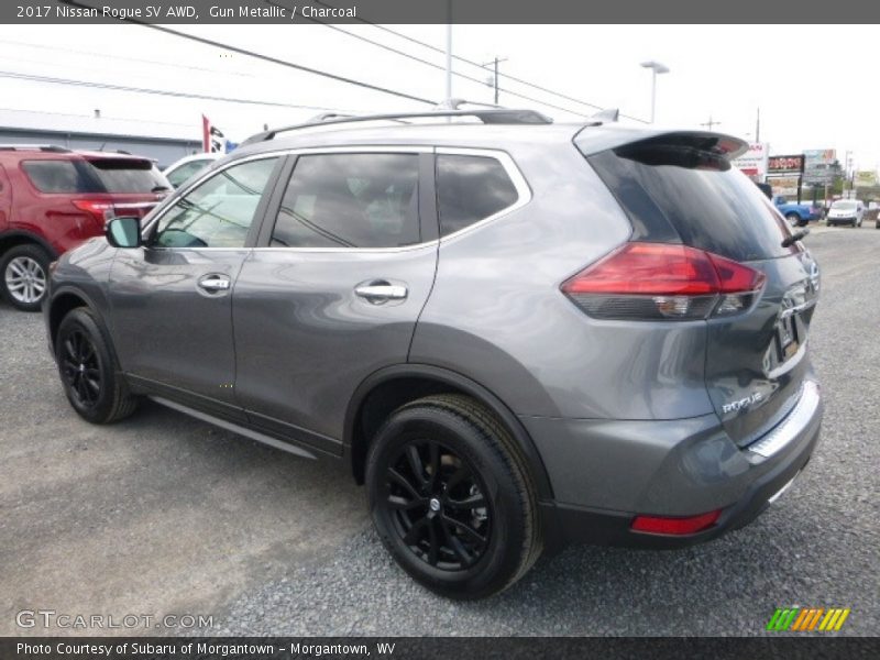 Gun Metallic / Charcoal 2017 Nissan Rogue SV AWD