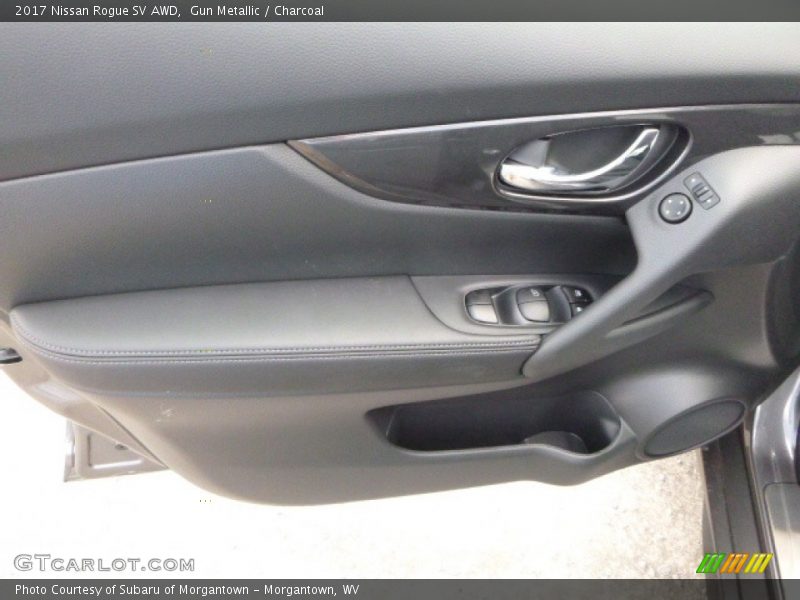 Gun Metallic / Charcoal 2017 Nissan Rogue SV AWD