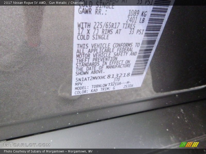 Gun Metallic / Charcoal 2017 Nissan Rogue SV AWD