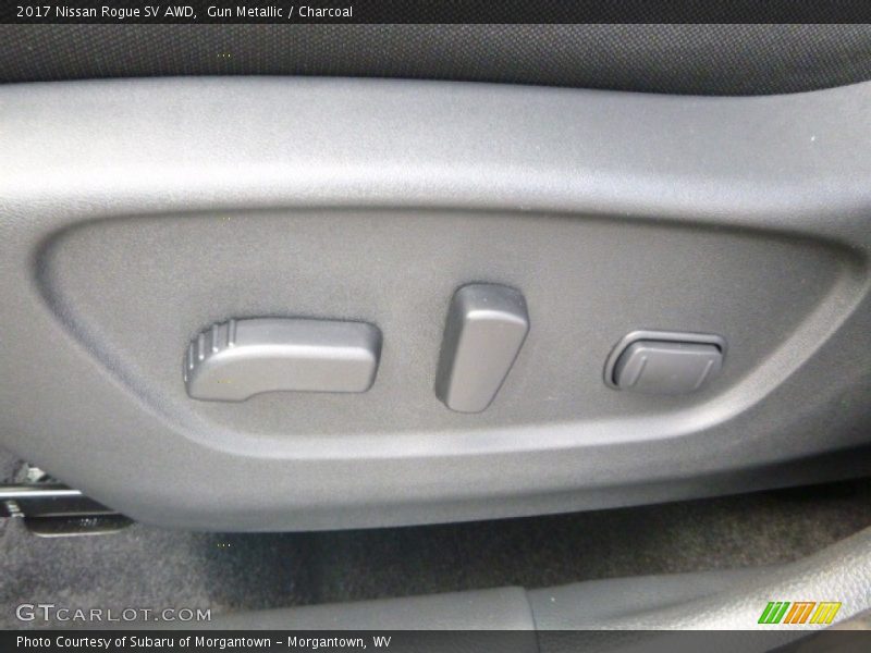 Gun Metallic / Charcoal 2017 Nissan Rogue SV AWD