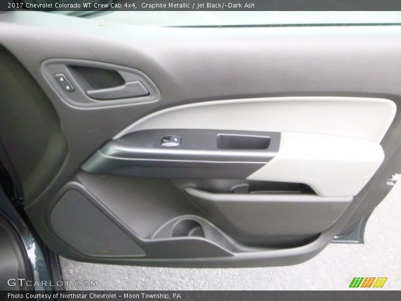 Graphite Metallic / Jet Black/­Dark Ash 2017 Chevrolet Colorado WT Crew Cab 4x4