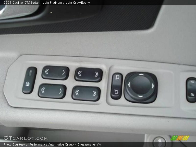 Light Platinum / Light Gray/Ebony 2005 Cadillac CTS Sedan