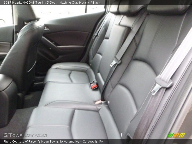 Machine Gray Metallic / Black 2017 Mazda MAZDA3 Touring 5 Door