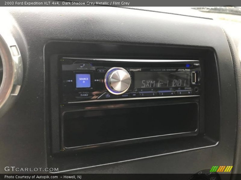 Dark Shadow Grey Metallic / Flint Grey 2003 Ford Expedition XLT 4x4