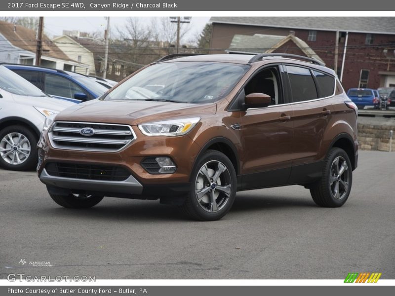 Canyon Ridge / Charcoal Black 2017 Ford Escape SE 4WD
