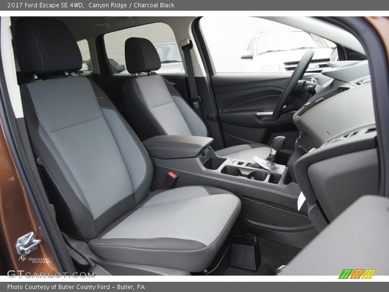 Canyon Ridge / Charcoal Black 2017 Ford Escape SE 4WD