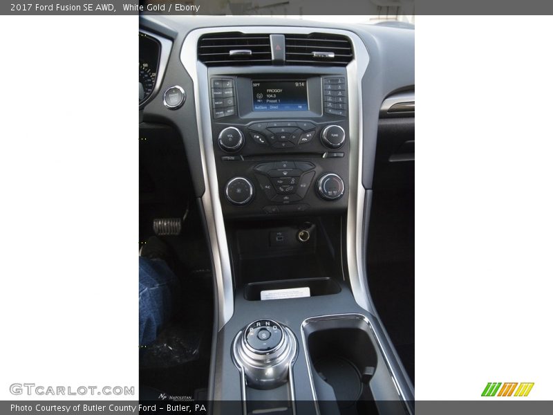 White Gold / Ebony 2017 Ford Fusion SE AWD
