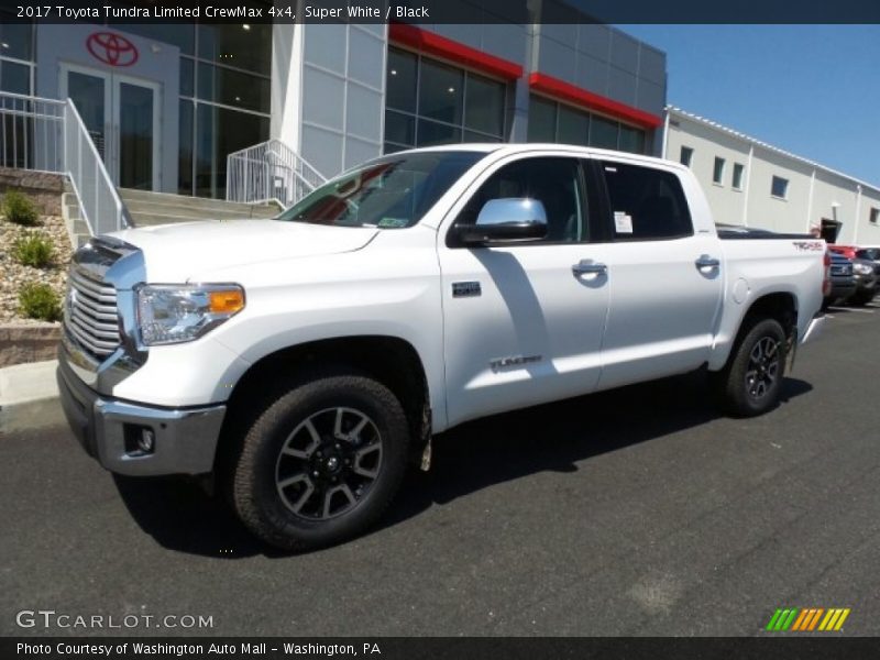 Super White / Black 2017 Toyota Tundra Limited CrewMax 4x4