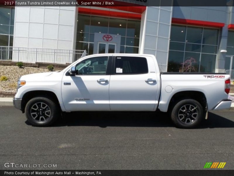 Super White / Black 2017 Toyota Tundra Limited CrewMax 4x4