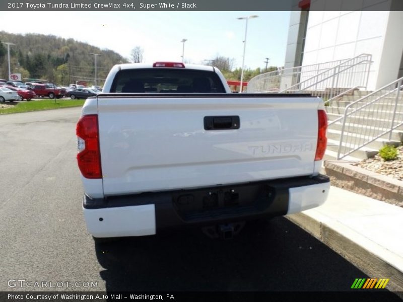 Super White / Black 2017 Toyota Tundra Limited CrewMax 4x4