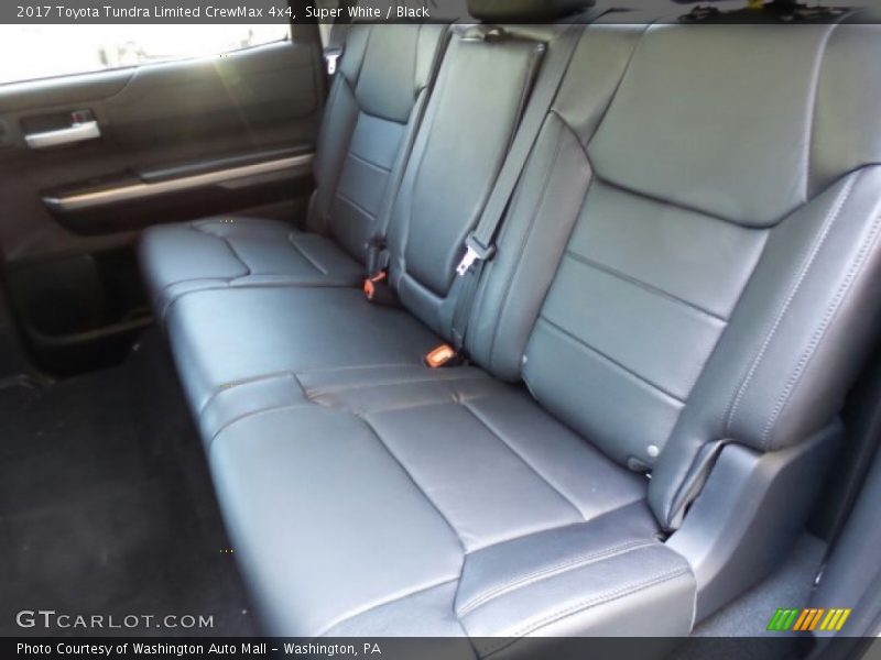 Super White / Black 2017 Toyota Tundra Limited CrewMax 4x4