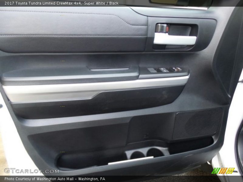 Super White / Black 2017 Toyota Tundra Limited CrewMax 4x4