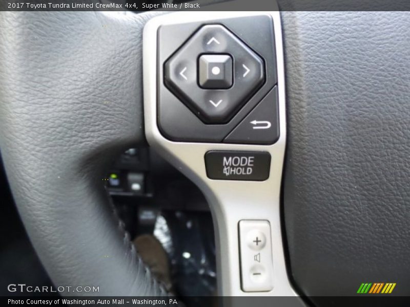 Super White / Black 2017 Toyota Tundra Limited CrewMax 4x4