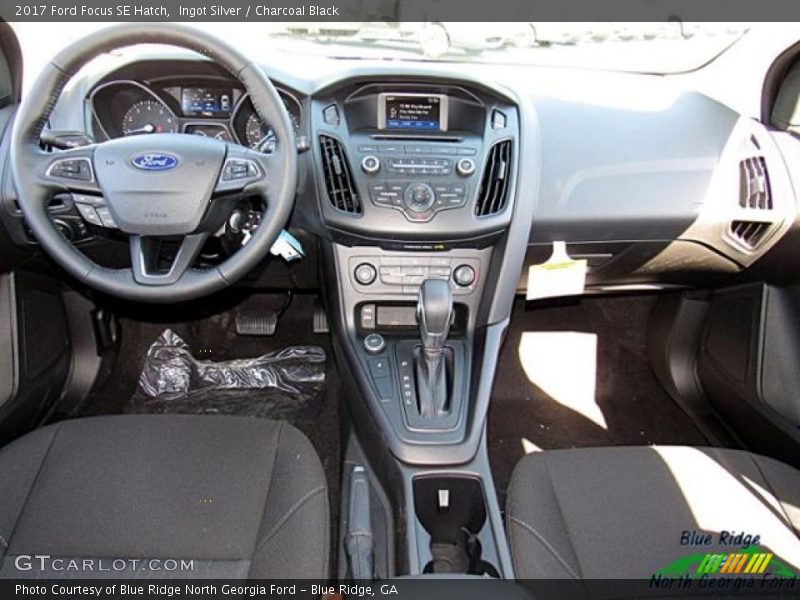 Ingot Silver / Charcoal Black 2017 Ford Focus SE Hatch