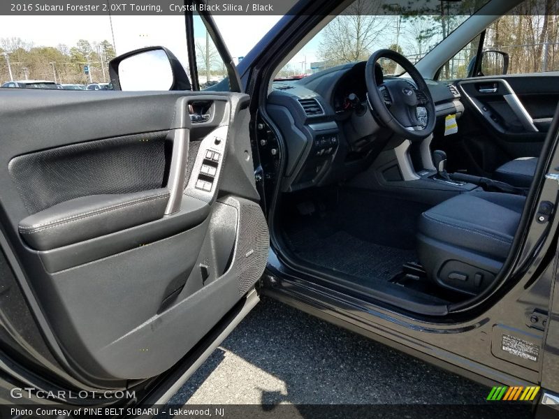 Crystal Black Silica / Black 2016 Subaru Forester 2.0XT Touring