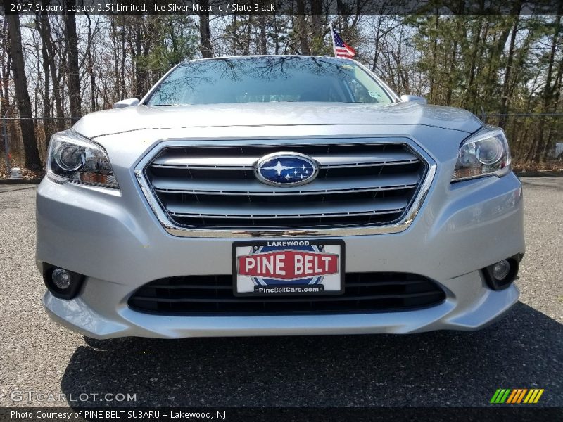 Ice Silver Metallic / Slate Black 2017 Subaru Legacy 2.5i Limited