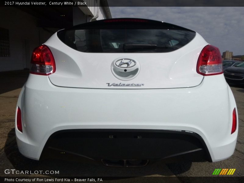Century White / Black 2017 Hyundai Veloster
