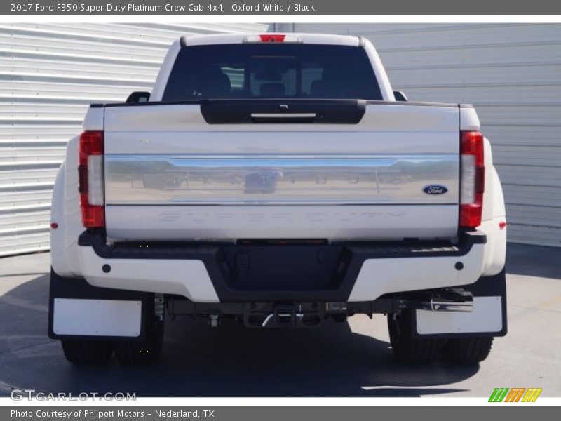 Oxford White / Black 2017 Ford F350 Super Duty Platinum Crew Cab 4x4