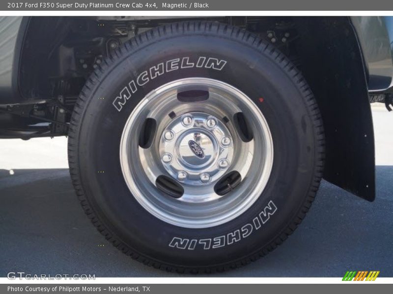 Magnetic / Black 2017 Ford F350 Super Duty Platinum Crew Cab 4x4