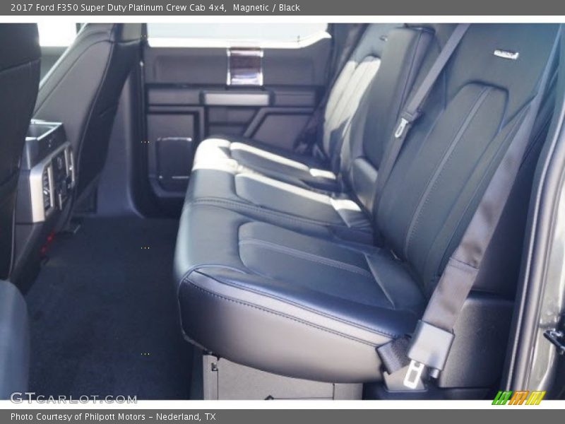 Magnetic / Black 2017 Ford F350 Super Duty Platinum Crew Cab 4x4
