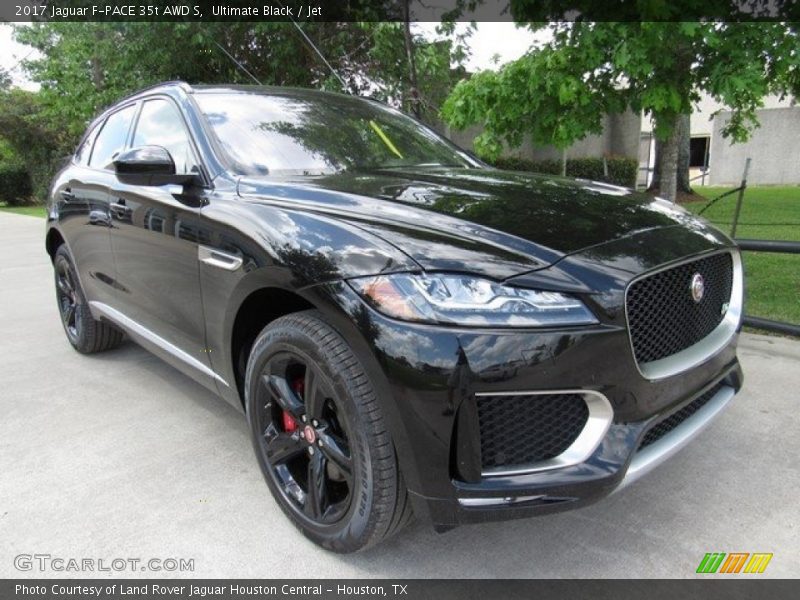 Ultimate Black / Jet 2017 Jaguar F-PACE 35t AWD S