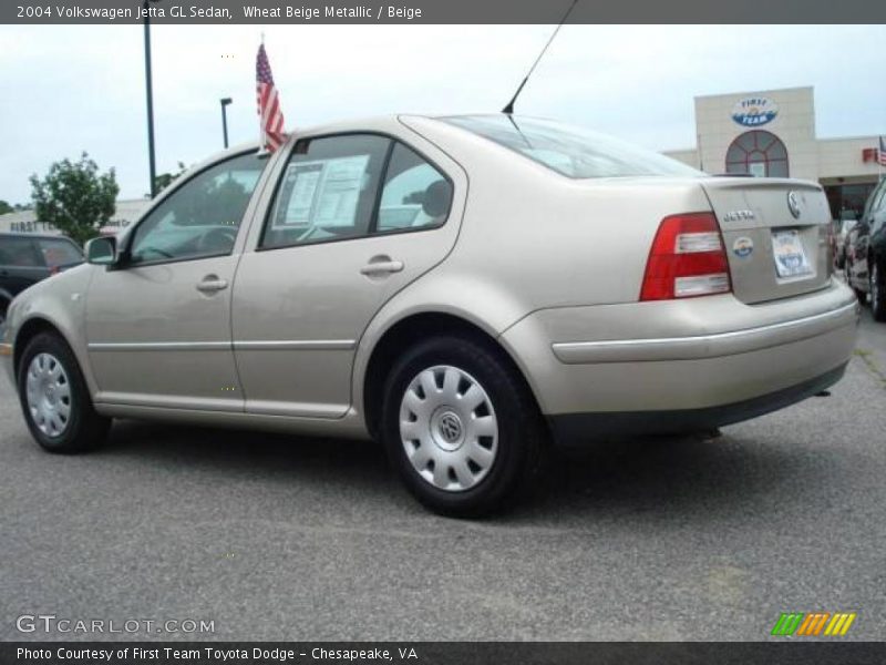 Wheat Beige Metallic / Beige 2004 Volkswagen Jetta GL Sedan
