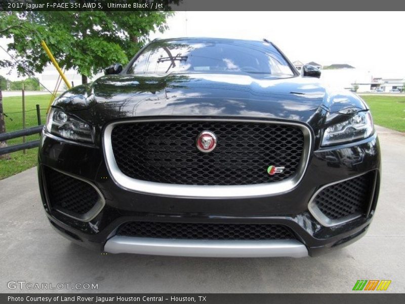 Ultimate Black / Jet 2017 Jaguar F-PACE 35t AWD S