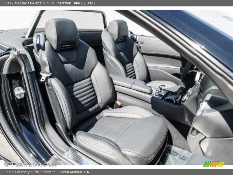 Front Seat of 2017 SL 550 Roadster