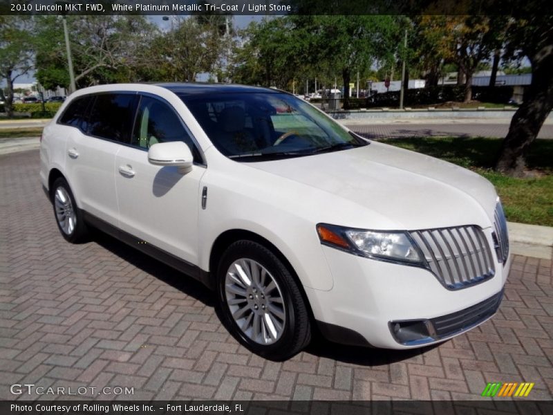 White Platinum Metallic Tri-Coat / Light Stone 2010 Lincoln MKT FWD