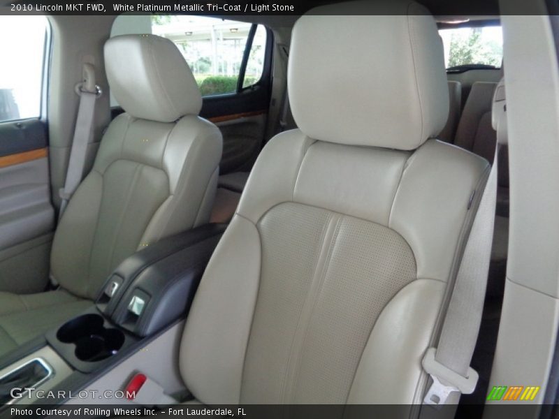 Front Seat of 2010 MKT FWD
