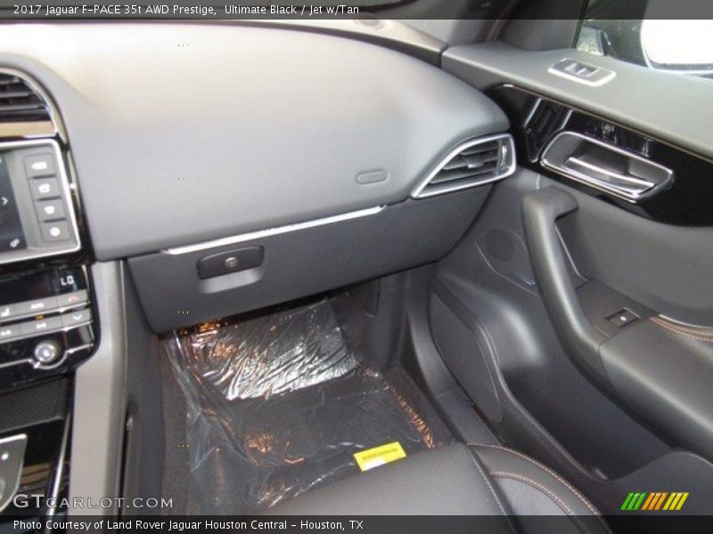 Ultimate Black / Jet w/Tan 2017 Jaguar F-PACE 35t AWD Prestige