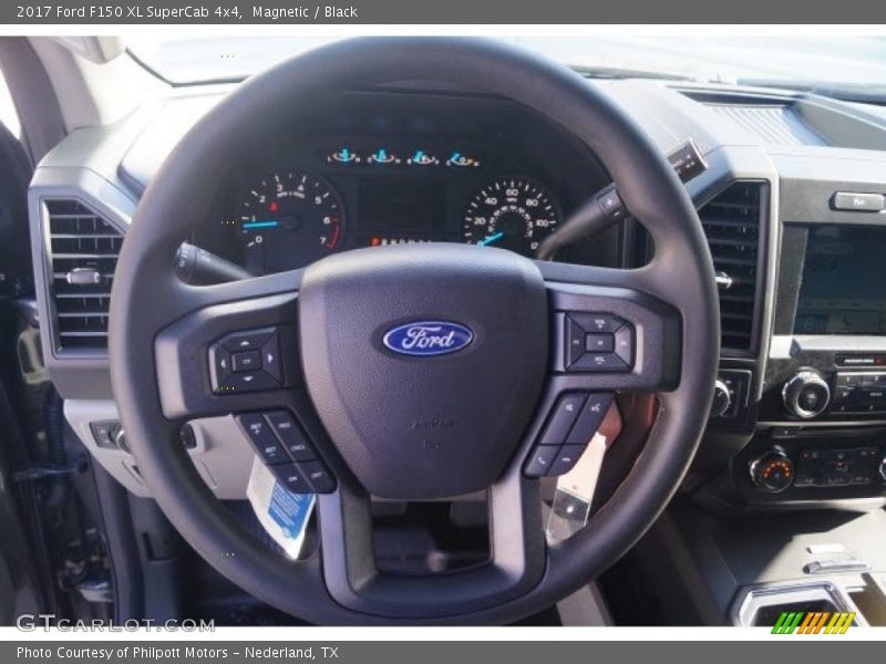 Magnetic / Black 2017 Ford F150 XL SuperCab 4x4
