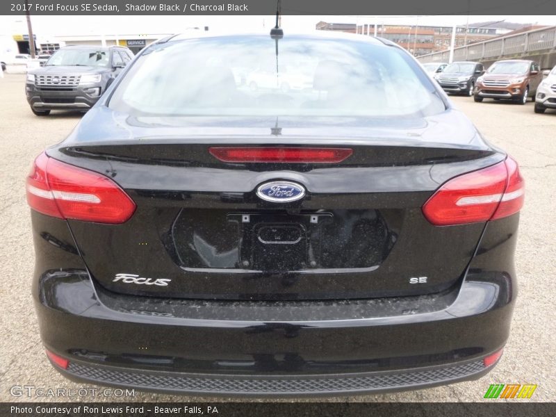 Shadow Black / Charcoal Black 2017 Ford Focus SE Sedan