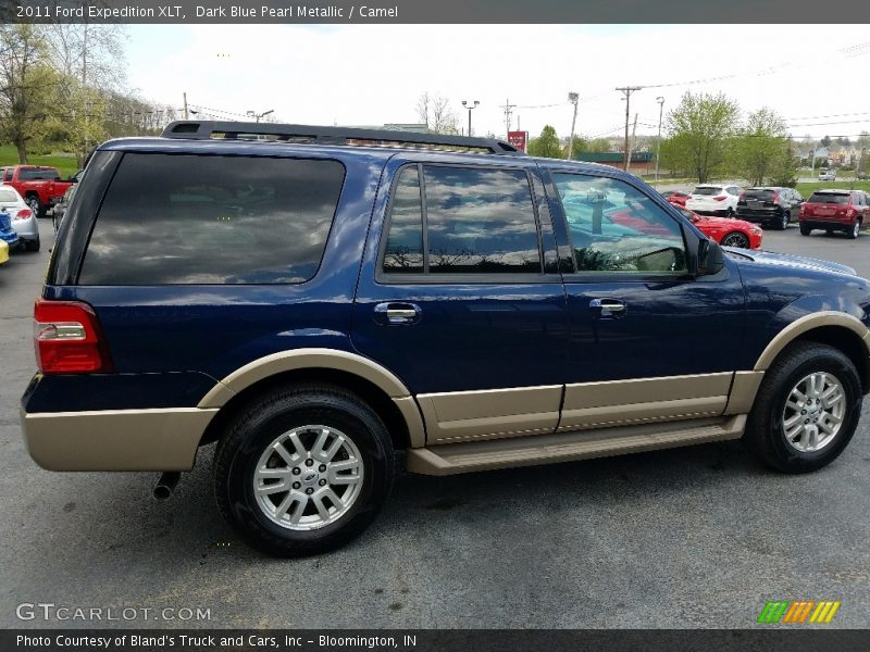 Dark Blue Pearl Metallic / Camel 2011 Ford Expedition XLT