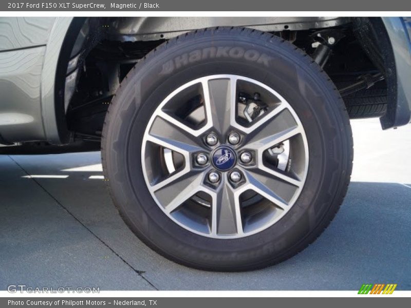 Magnetic / Black 2017 Ford F150 XLT SuperCrew